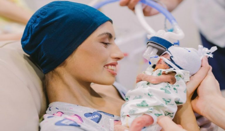 After refusing early cancer treatment due to pregnancy, teen dies along with her baby.